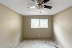 1413 Bay Ridge Blvd, Bay City, TX 77414 - Photo 12