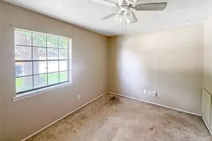 1413 Bay Ridge Blvd, Bay City, TX 77414 - Photo 14