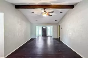 1413 Bay Ridge Blvd, Bay City, TX 77414 - Photo 8