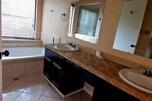 12110 Hedgedown Dr, Houston, TX 77065 - Photo 2