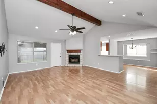 2210 S Ferrisburg Ct, Sugar Land, TX 77478 - Photo 4