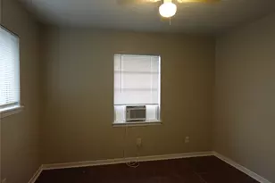 7516 Lockwood Dr, Houston, TX 77016 - Photo 6