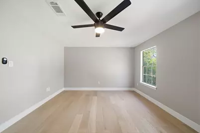 22 Cricket Hollow Place, Spring, TX 77381 - Photo 12