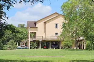 236 County Rd 406, Palacios, TX 77465 - Photo 32
