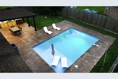 12115 Wood Forest Drive, Houston, TX 77013 - Photo 10