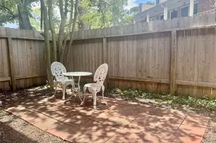 829 Wax Myrtle Ln, Houston, TX 77079 - Photo 14