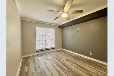 829 Wax Myrtle Lane, Houston, TX 77079 - Photo 8