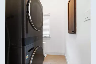 925 Waverly Street #B, Houston, TX 77008 - Photo 34