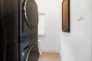 925 Waverly St, Houston, TX 77008 - Photo 34