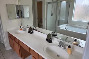 6818 Stoneyvale Dr, Houston, TX 77083 - Photo 16