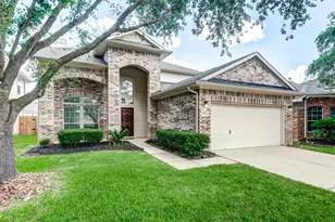 16906 Shoal Park Dr, Cypress, TX 77429 - Photo 2