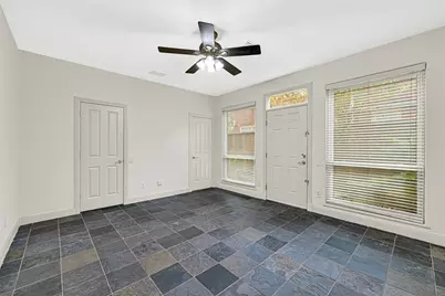 2414 Calumet Street #B, Houston, TX 77004 - Photo 4