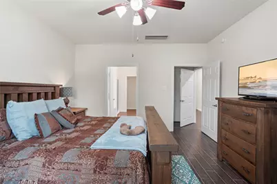 1995 Brentwood Drive, Alvin, TX 77511 - Photo 14