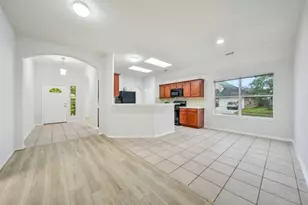 12003 Cottage Elm Ct, Houston, TX 77089 - Photo 8