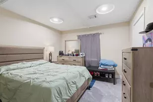 710 W Virginia St, Houston, TX 77076 - Photo 16