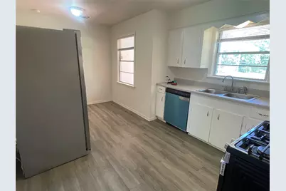 5042 Grape Street, Houston, TX 77096 - Photo 6