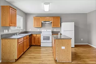 504 Leaf Cluster Ct E, Conroe, TX 77301 - Photo 2