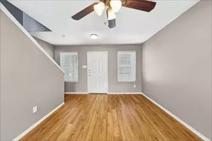 504 Leaf Cluster Ct E, Conroe, TX 77301 - Photo 6
