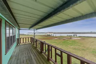 1725 Cr-441D, Brazoria, TX 77422 - Photo 18