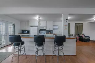 1725 Cr-441D, Brazoria, TX 77422 - Photo 12