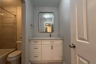 1824 Thonig Rd, Houston, TX 77055 - Photo 14