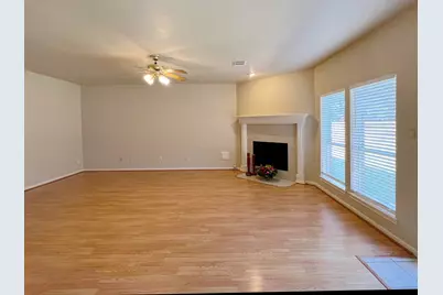 16907 Ascot Meadow Drive, Sugar Land, TX 77479 - Photo 8