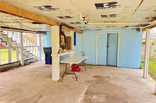 14436 Henry Calfee Dr, Willis, TX 77318 - Photo 12