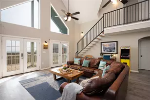4021 Biscayne Beach Rd, Port Bolivar, TX 77650 - Photo 14