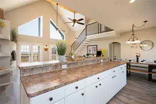4021 Biscayne Beach Rd, Port Bolivar, TX 77650 - Photo 20