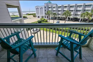 6102 Seawall Blvd, Galveston, TX 77551 - Photo 20