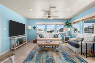808 Pinata Dr, Crystal Beach, TX 77650 - Photo 14