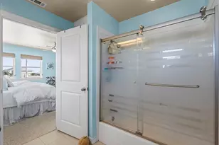 808 Pinata Dr, Crystal Beach, TX 77650 - Photo 22