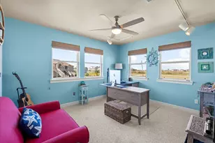 808 Pinata Dr, Crystal Beach, TX 77650 - Photo 26