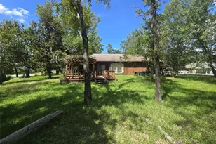 26401 Darkwood Ct, Huntsville, TX 77320 - Photo 2