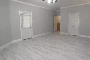 9718 Crystal Blvd, Baytown, TX 77521 - Photo 6