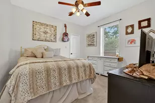 2610 Park Hills Dr, Katy, TX 77494 - Photo 10