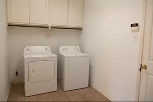 102 N Queenscliff Cir, Spring, TX 77382 - Photo 6