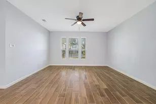 8018 Grow Ln, Houston, TX 77040 - Photo 6
