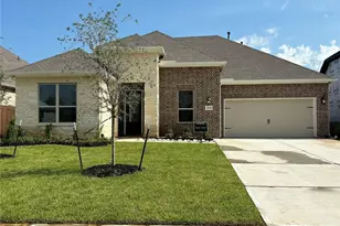 9203 Boardwalk Shore Dr, Baytown, TX 77521 - Photo 2