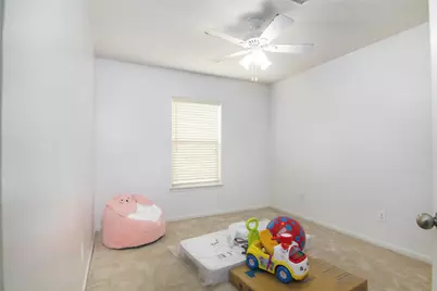 306 King William Drive, La Porte, TX 77571 - Photo 8