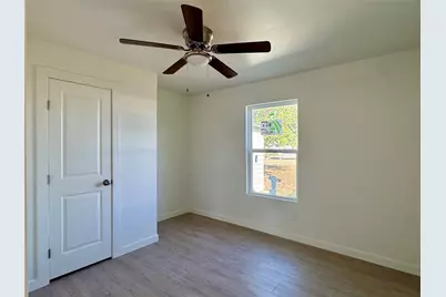 33213 Pfc Pablo T Dias Street, Santa Maria, TX 78592 - Photo 8