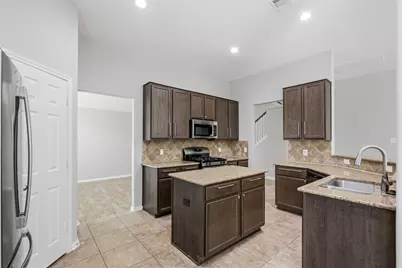 20818 Falcon Hill Street, Humble, TX 77338 - Photo 8