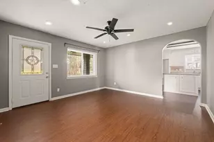 811 Strange Dr, Richmond, TX 77406 - Photo 12