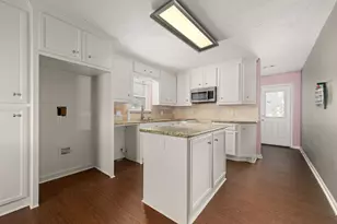 811 Strange Dr, Richmond, TX 77406 - Photo 16