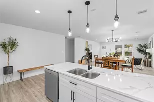 7422 McKinney St, Houston, TX 77011 - Photo 16