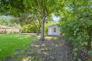 4326 Akard St, Houston, TX 77047 - Photo 36