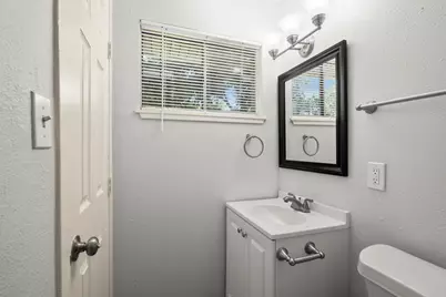 4326 Akard Street, Houston, TX 77047 - Photo 32