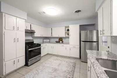 4326 Akard Street, Houston, TX 77047 - Photo 16