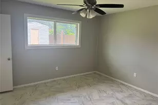 14407 Alkay St, Houston, TX 77045 - Photo 10