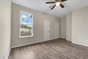 21 Latham St, Houston, TX 77011 - Photo 4